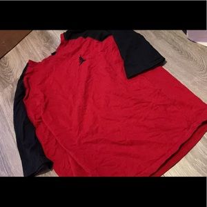 Nike Jordan’s men’s shirt